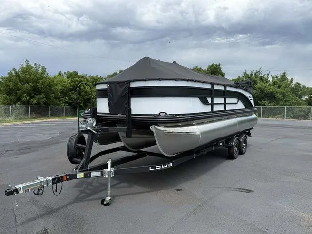 The Image of Lowe SF212 WT 2025 - 1