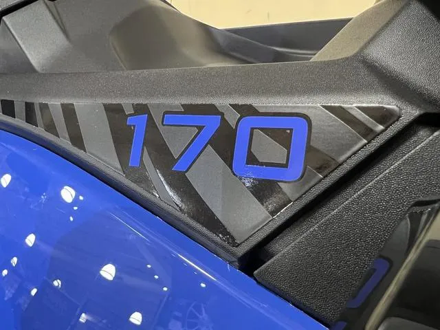 Slide: The Image of Sea-Doo Wake™ 170 BRP Premium Audio, iDF, iBR 2025 - 13