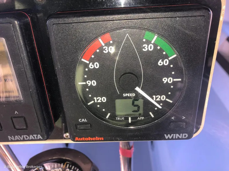 Slide: The Image of Catalina 42 1992 - 60