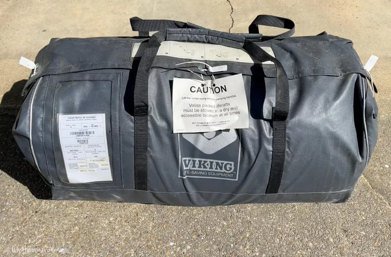 Slide: The Image of Catalina 42 1992 - 64