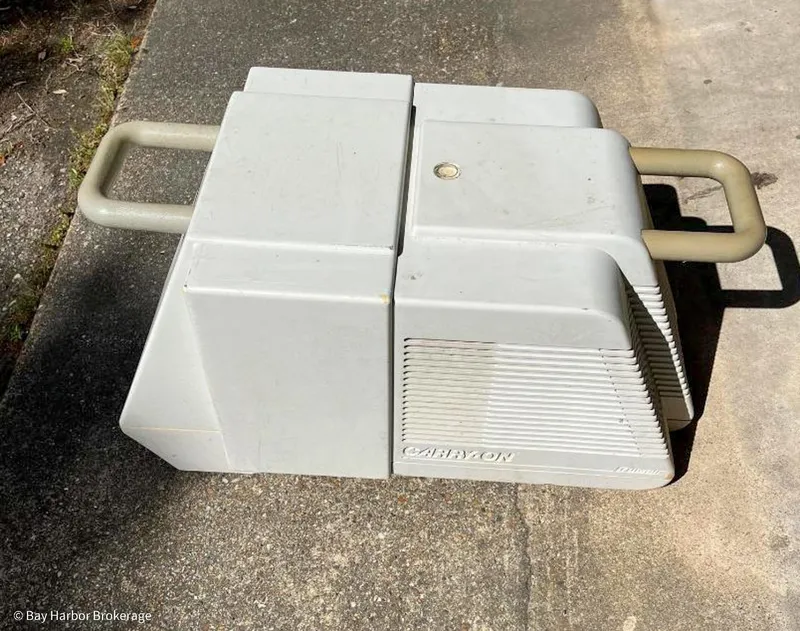 Slide: The Image of Catalina 42 1992 - 68