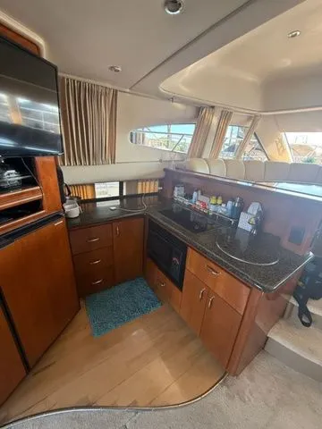 Slide: The Image of Carver Yachts 360 Sport Sedan 2004 - 14