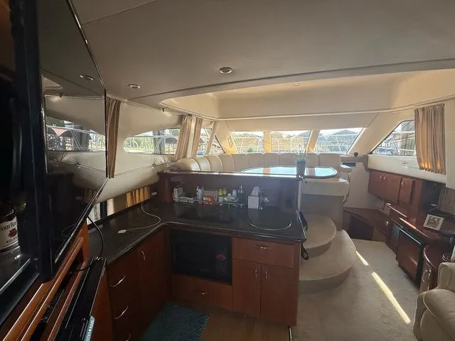 Slide: The Image of Carver Yachts 360 Sport Sedan 2004 - 15