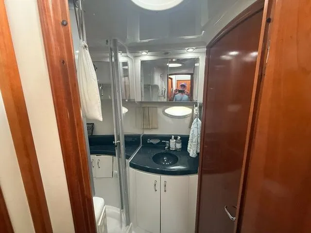 Slide: The Image of Carver Yachts 360 Sport Sedan 2004 - 6