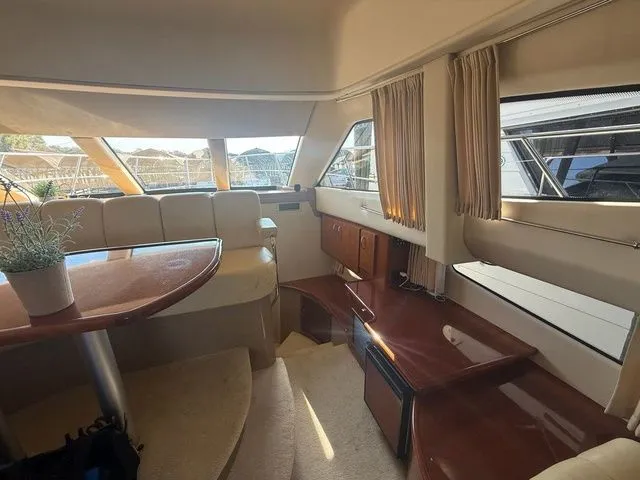 Slide: The Image of Carver Yachts 360 Sport Sedan 2004 - 9