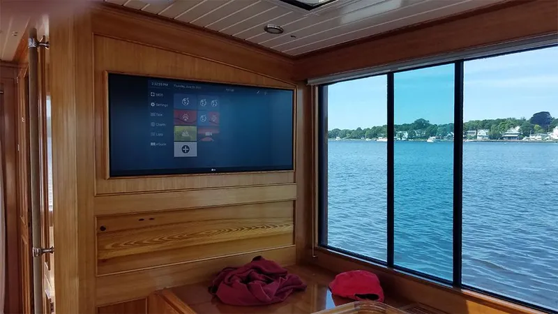 Slide: The Image of Aft main salon - 8