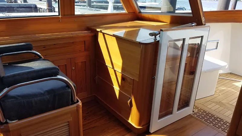 Slide: The Image of Port side - forward main salon - 9