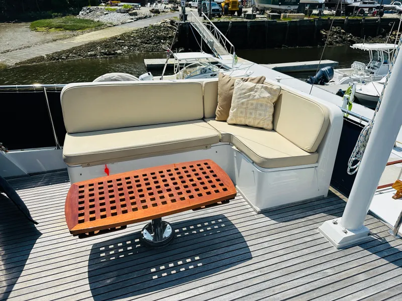 Slide: The Image of Grand Banks 49 Classic 1998 - 106