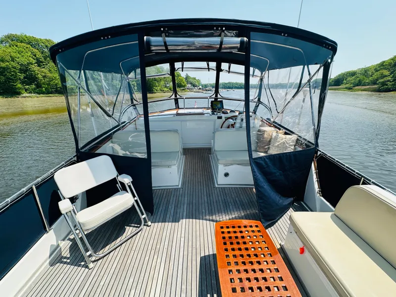 Slide: The Image of Grand Banks 49 Classic 1998 - 108