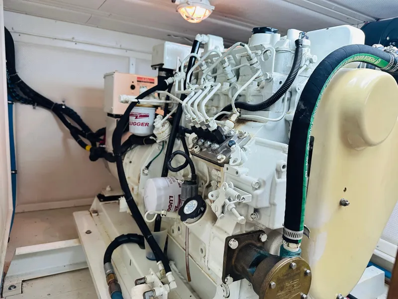 Slide: The Image of Grand Banks 49 Classic 1998 - 78