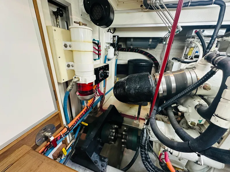 Slide: The Image of Grand Banks 49 Classic 1998 - 81