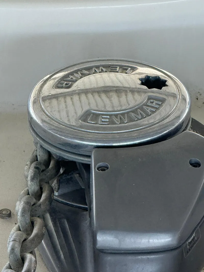 Slide: The Image of Lewmar windlass on 2000 Maxum 3700 SCR boat deck. - 5