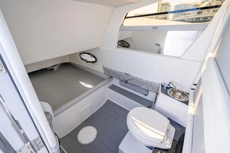 Slide: The Image of Nor-Tech 340 Sport 2025 - 50