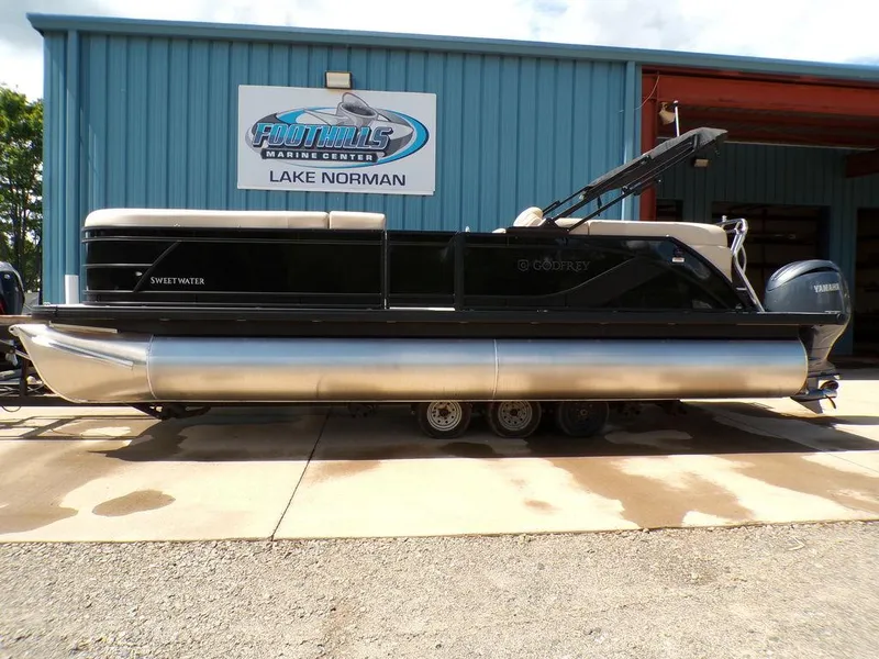 The Image of 2025 Godfrey Sweetwater 2286 SB pontoon boat at Foothills Marine Center, Lake Norman. - 0