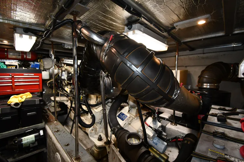 Slide: The Image of Carver Yachts 530 Voyager Pilothouse 1998 - 101