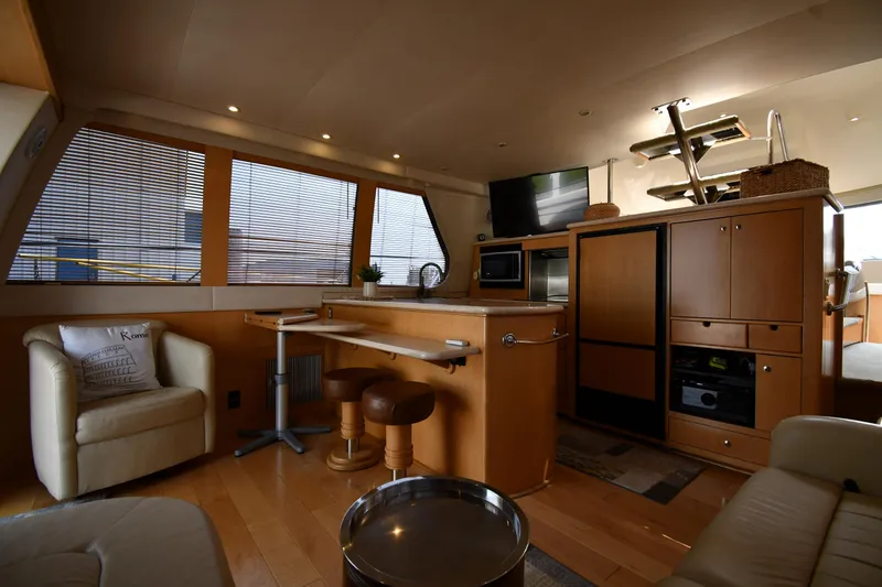 Slide: The Image of Carver Yachts 530 Voyager Pilothouse 1998 - 68