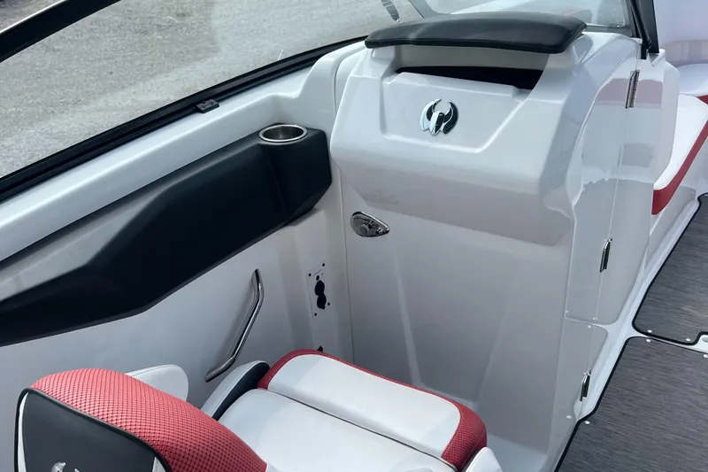 Slide: The Image of Interior of 2021 Scarab 255 ID boat with red and white seating. - 6