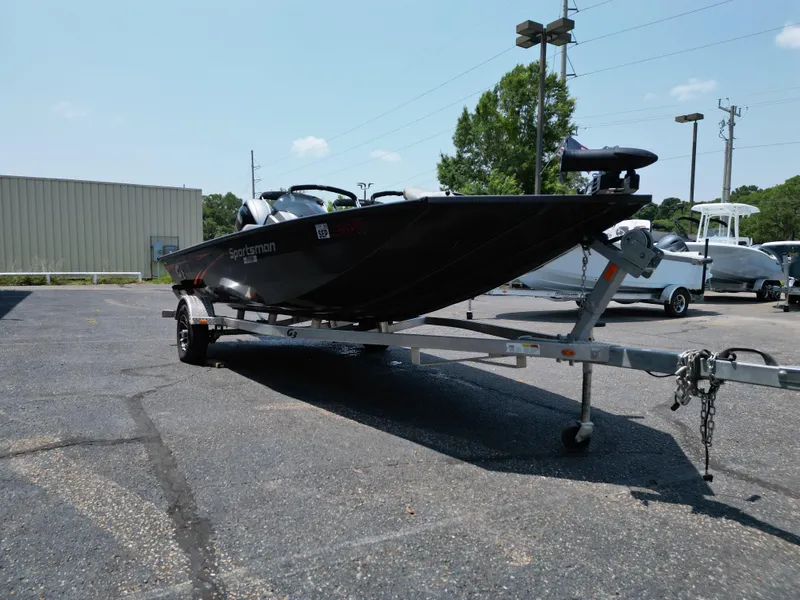 Slide: The Image of G3 Sportsman 1710 2023 - 7