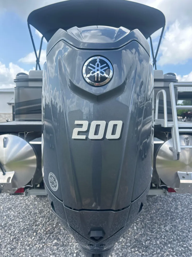 Slide: The Image of Tahoe SPT85 QL23T 2025 - 11