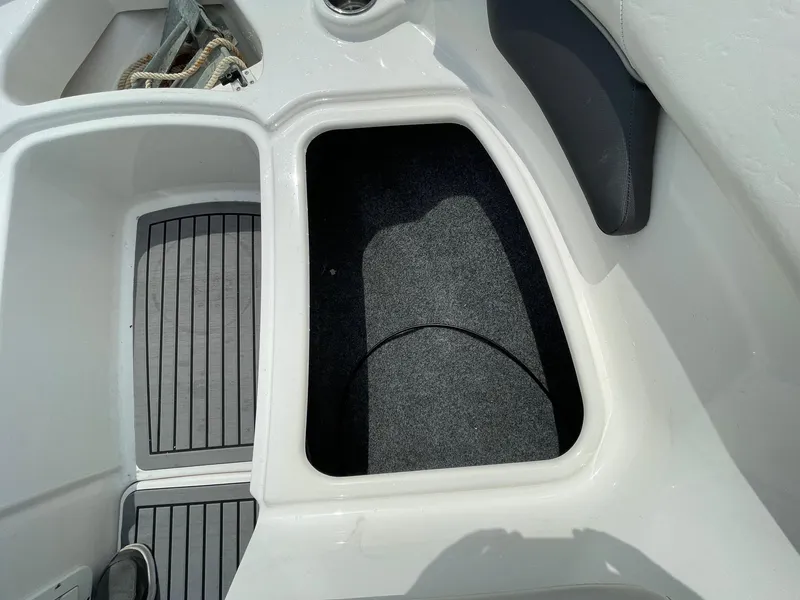 Slide: The Image of Yamaha SX190 2014 - 37