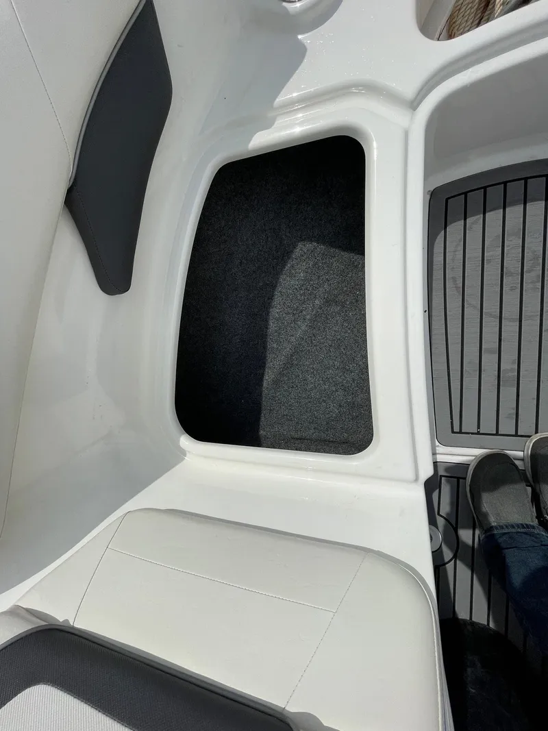 Slide: The Image of Yamaha SX190 2014 - 39