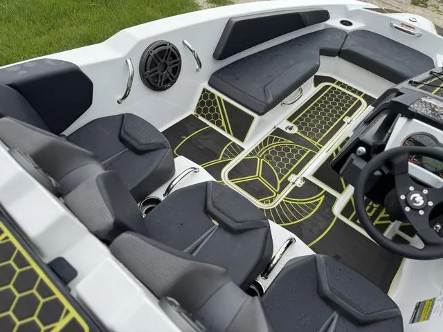 Slide: The Image of Scarab 165 ID 2023 - 18