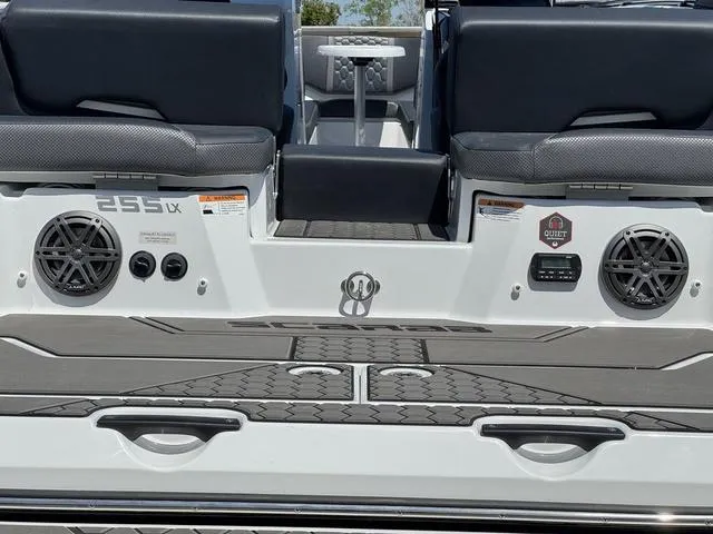 Slide: The Image of Scarab 255 LX Wake 2025 - 10