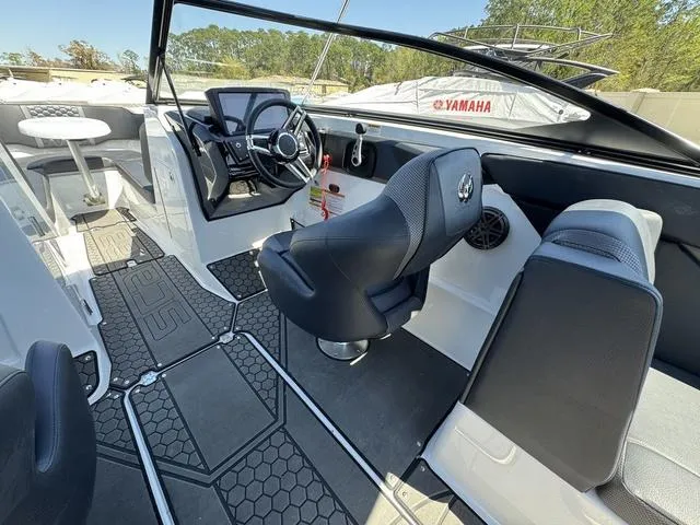 Slide: The Image of Scarab 255 LX Wake 2025 - 16