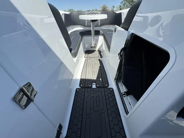 Slide: The Image of Scarab 255 LX Wake 2025 - 24