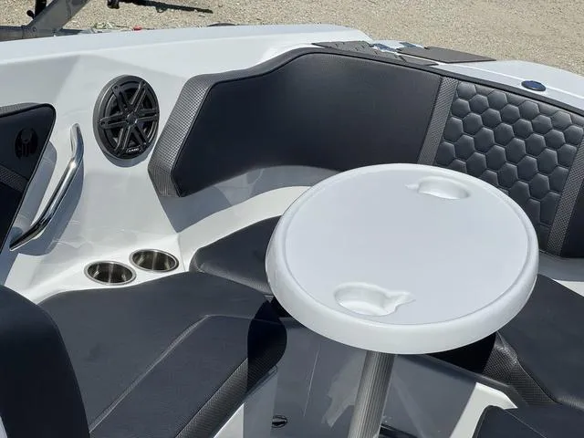 Slide: The Image of Scarab 255 LX Wake 2025 - 26