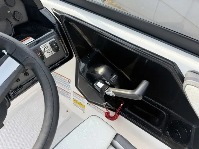 Slide: The Image of Yamaha AR190 2025 - 22