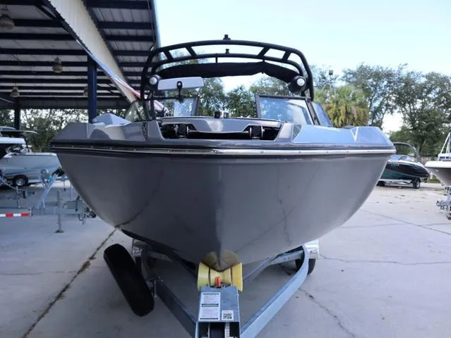 Slide: The Image of Yamaha 222XE 2025 - 4