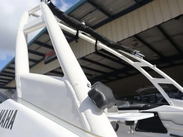 Slide: The Image of Yamaha AR190 2025 - 13