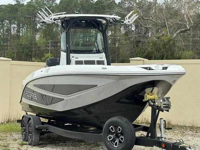 The Image of Scarab 255 Open LX Wake 2025 - 1