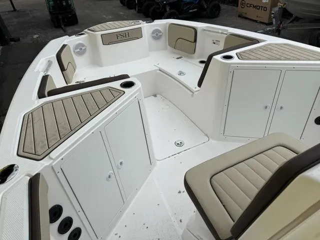 Slide: The Image of Yamaha 222 FSH Sport 2025 - 17