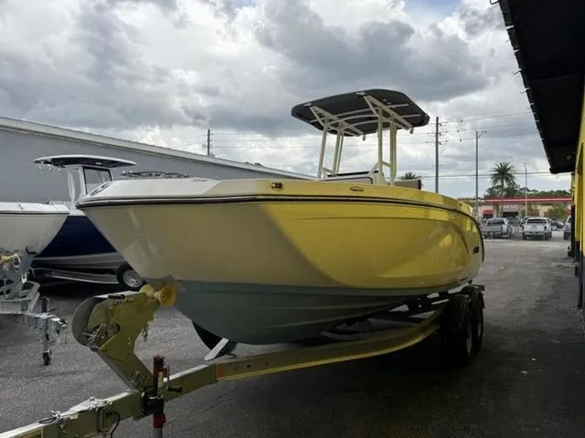 Slide: The Image of Yamaha 222 FSH Sport 2025 - 4