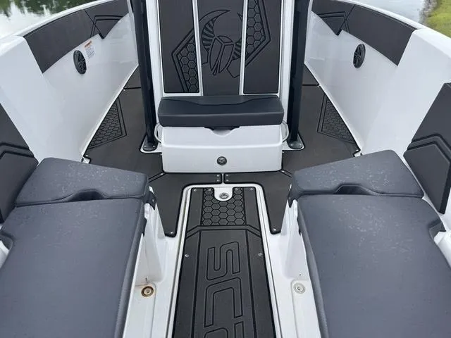 Slide: The Image of Scarab 255 Open LX 2025 - 20