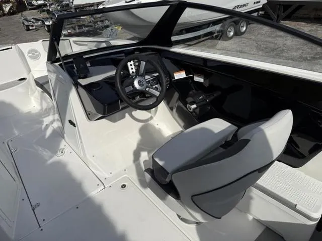 Slide: The Image of Yamaha AR220 2025 - 15