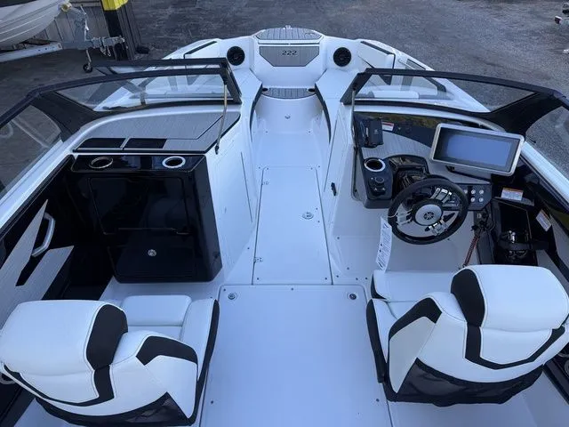 Slide: The Image of Yamaha 222SD 2025 - 44