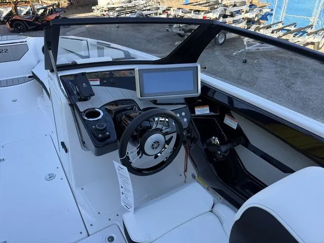 Slide: The Image of Yamaha 222SD 2025 - 45