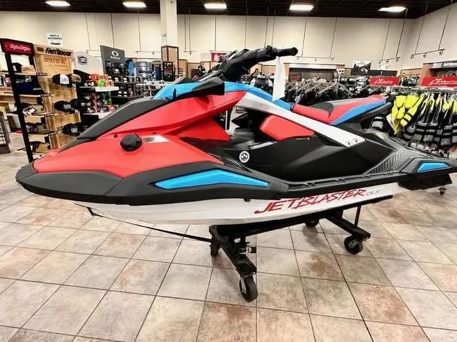 Slide: The Image of Yamaha JetBlaster DLX 3-Up 2025 - 3