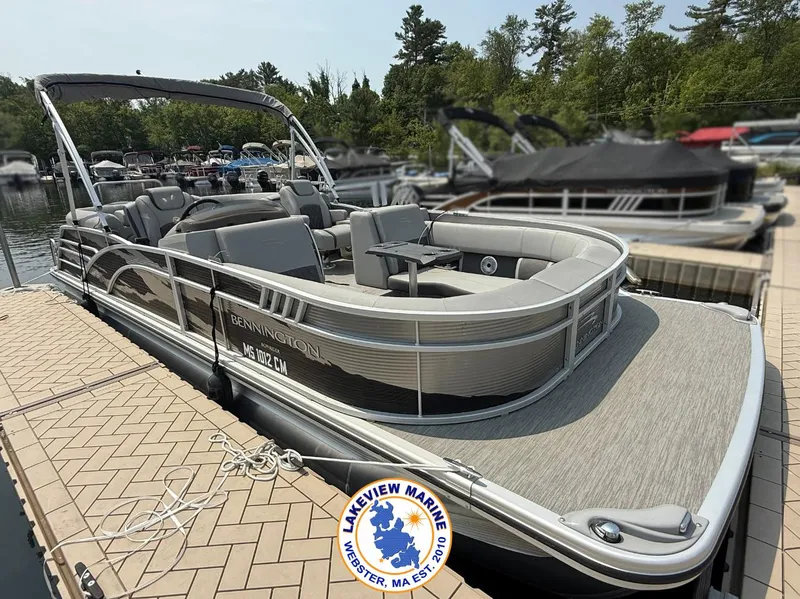 The Image of 2021 Bennington 23 LTFB pontoon boat docked at Lakeview Marine, Webster, MA. - 0