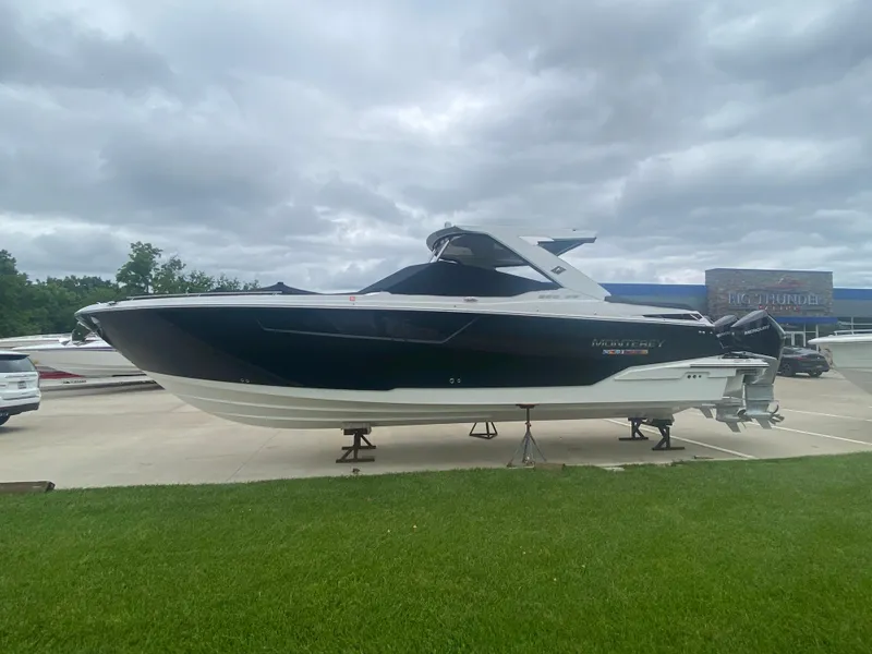 Slide: The Image of Monterey 385 Super Sport 2022 - 62