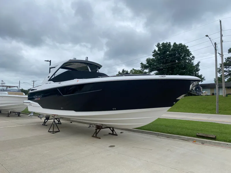 Slide: The Image of Monterey 385 Super Sport 2022 - 63