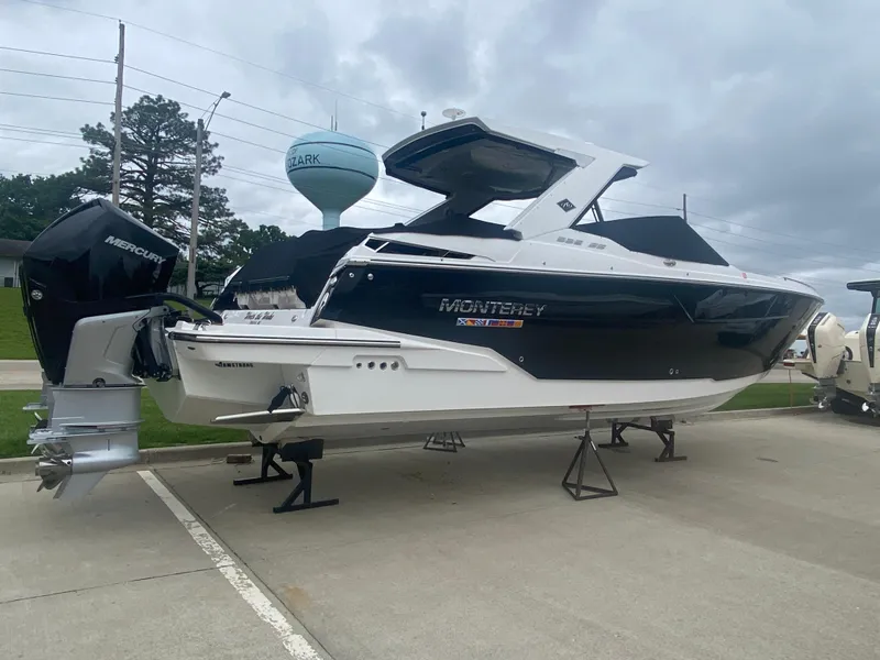 Slide: The Image of Monterey 385 Super Sport 2022 - 65