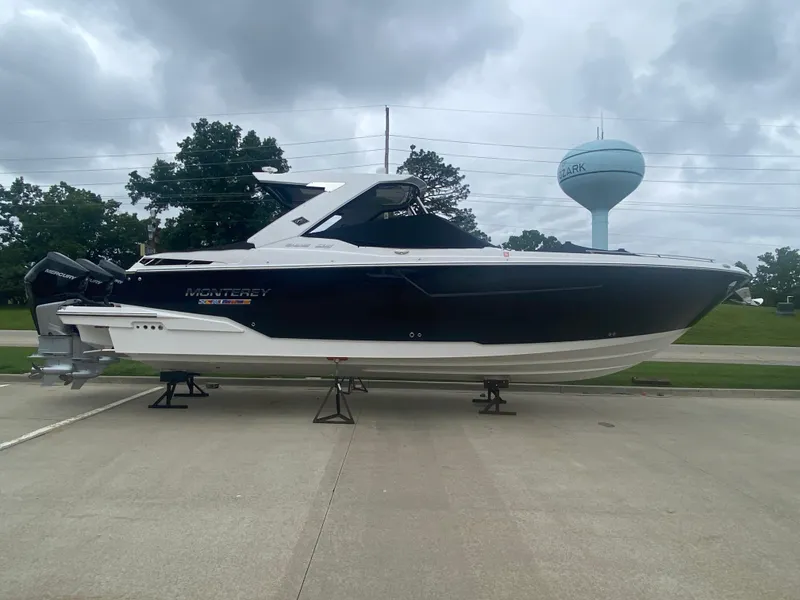 Slide: The Image of Monterey 385 Super Sport 2022 - 66