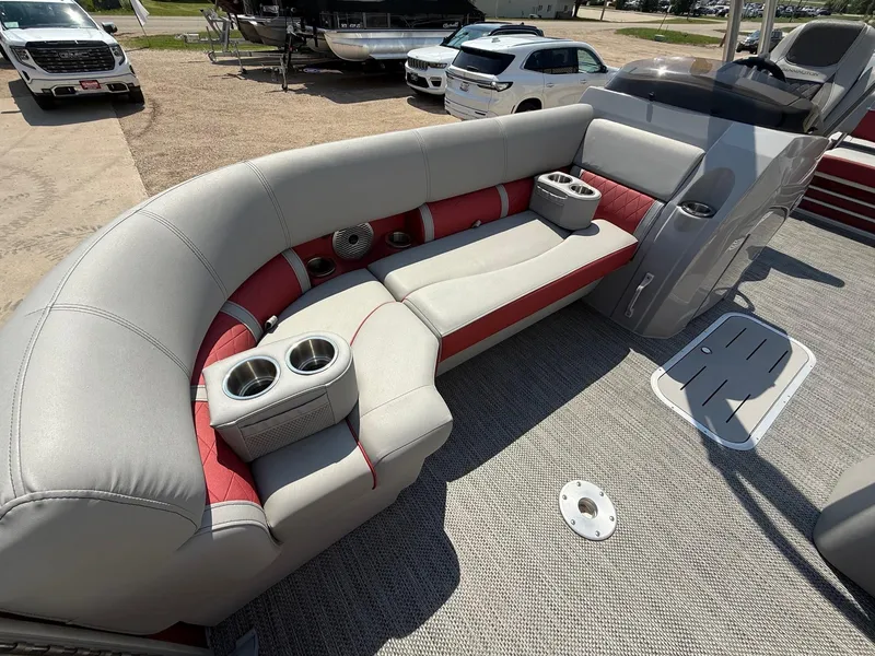 Slide: The Image of Bennington L23 2023 - 12