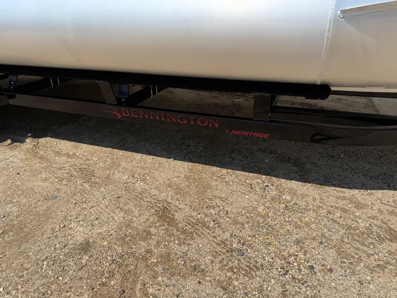 Slide: The Image of Bennington L23 2023 - 32