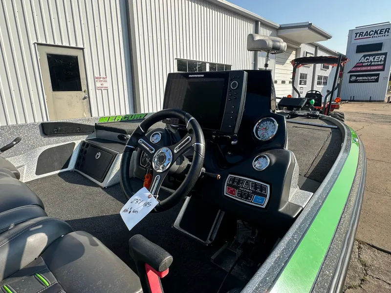 Slide: The Image of 2017 Nitro Z21 Z-Pro High Performance boat interior with steering wheel and control panel. - 10