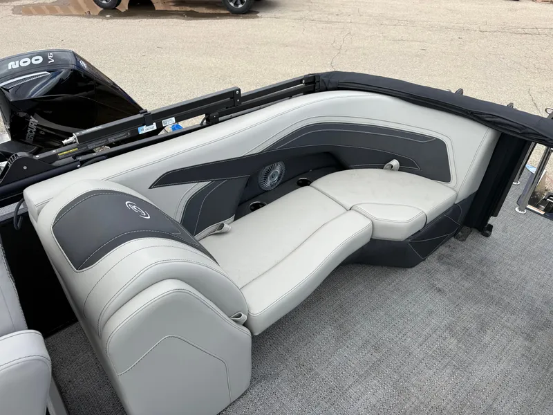 Slide: The Image of Barletta Cabrio 22 QC 2026 - 14